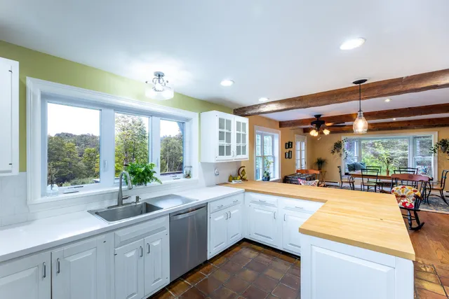 $1,199,000 | 63 Shiloh Lane, Norwich, VT 05055