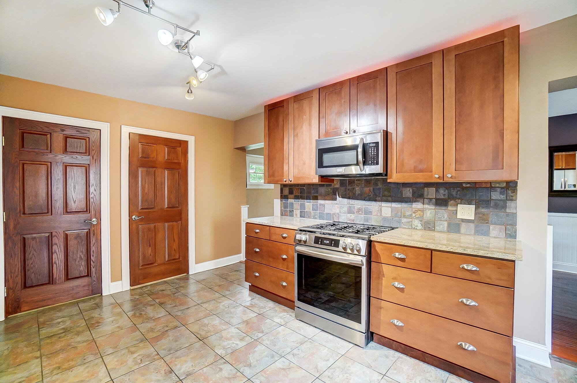 1759 Andover Road Columbus, OH 43212 - Photo 23 of 69 024_1759 Andover Rd