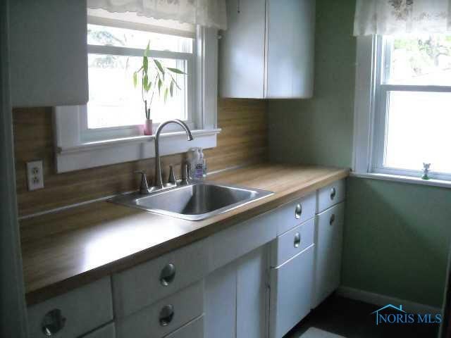 5211 Rowland Road Toledo, OH 43613 - Photo 7 of 17 Gallery Image 7