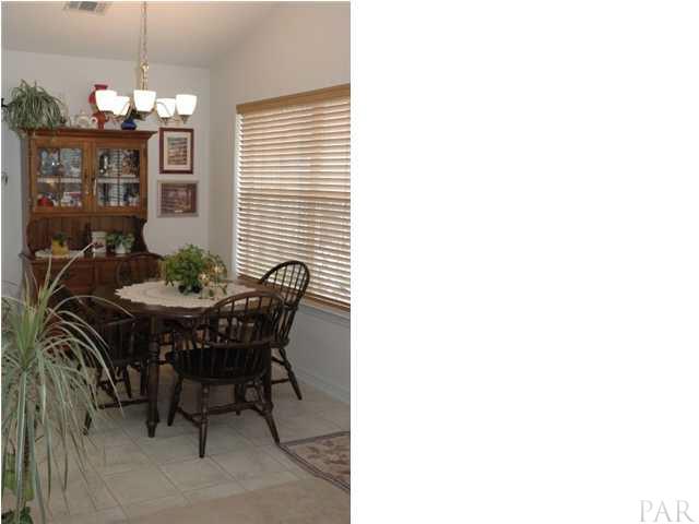 4766 Ribault Lane Milton, FL 32570 - Photo 6 of 11