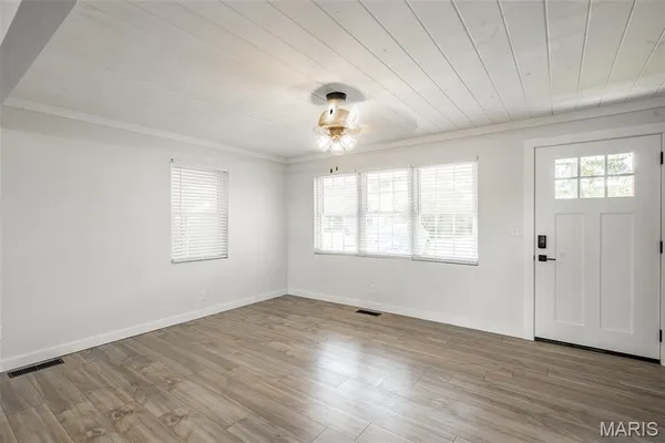 $189,500 | 607 Wanda Drive, Doniphan, MO 63935