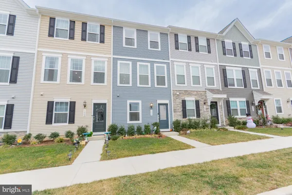 $2,000 | 154 Coolidge Avenue, Ranson, WV 25438