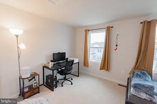 $2,000 | 154 Coolidge Avenue, Ranson, WV 25438