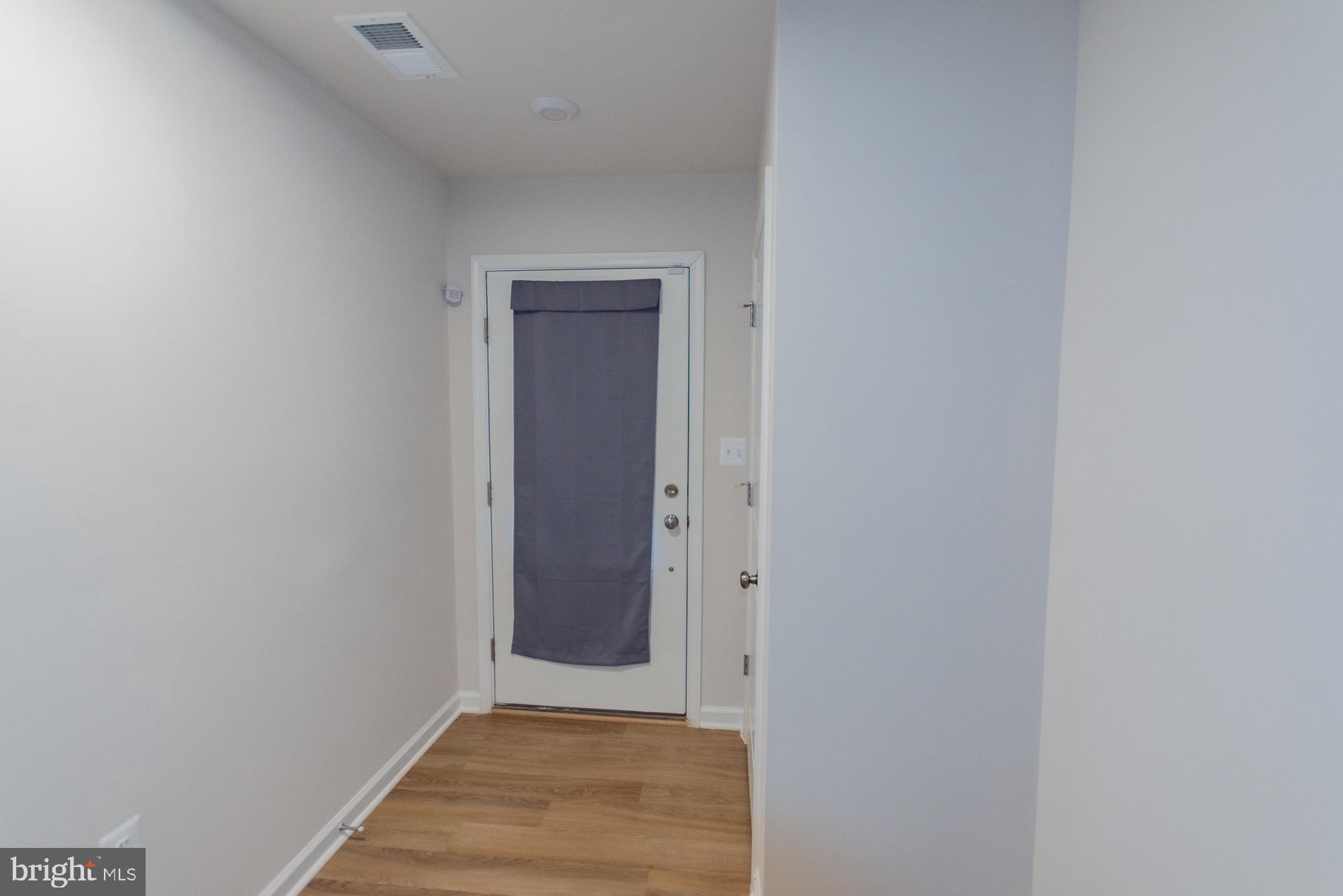 154 Coolidge Avenue Ranson, WV 25438 - Photo 3 of 42