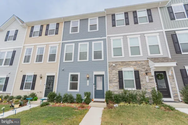 $2,000 | 154 Coolidge Avenue, Ranson, WV 25438