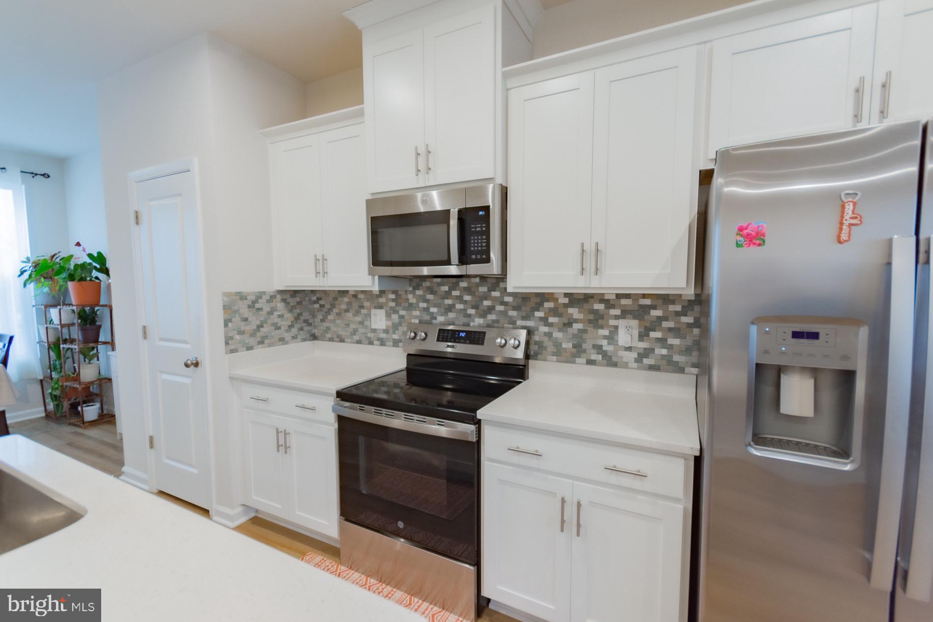 154 Coolidge Avenue Ranson, WV 25438 - Photo 9 of 42