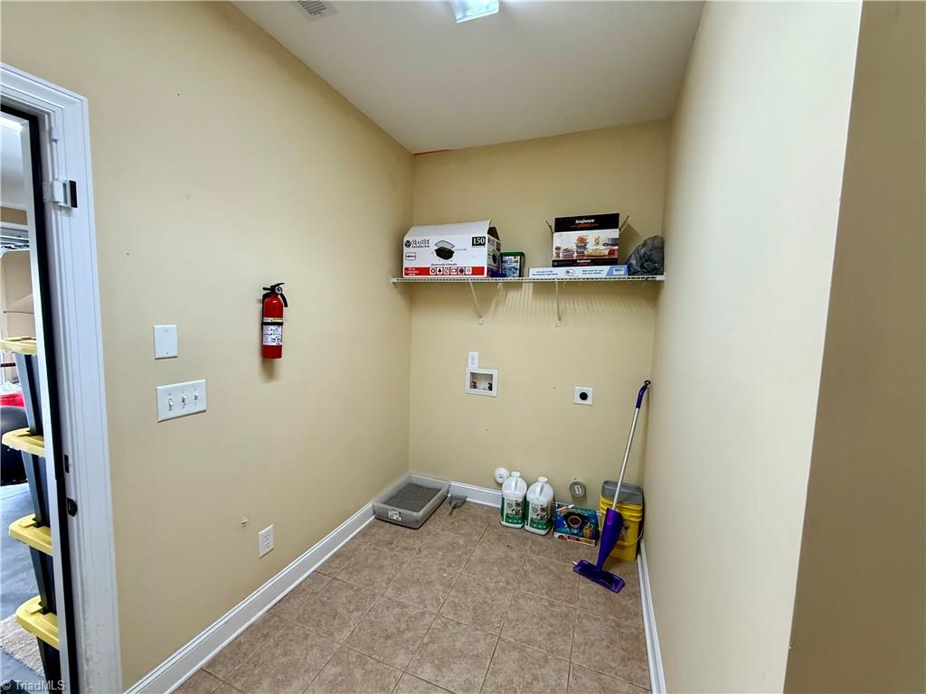 2227 Dunning Court High Point, NC 27265 - Photo 14 of 44