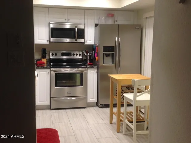 $1,600 | 9450 North 94th Place, Unit 210, Scottsdale, AZ 85258