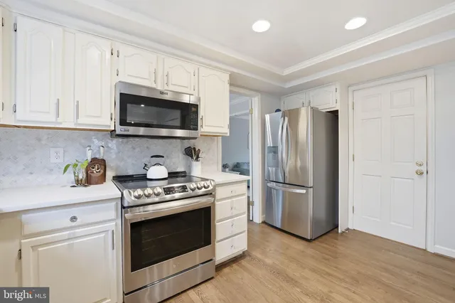 $915,000 | 14367 North Slope Street, Centreville, VA 20120