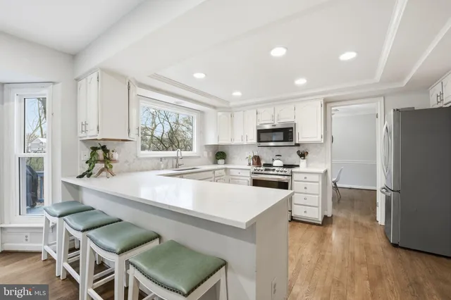 $915,000 | 14367 North Slope Street, Centreville, VA 20120