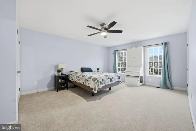 $915,000 | 14367 North Slope Street, Centreville, VA 20120