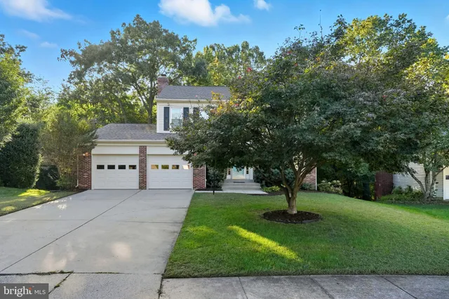 $915,000 | 14367 North Slope Street, Centreville, VA 20120