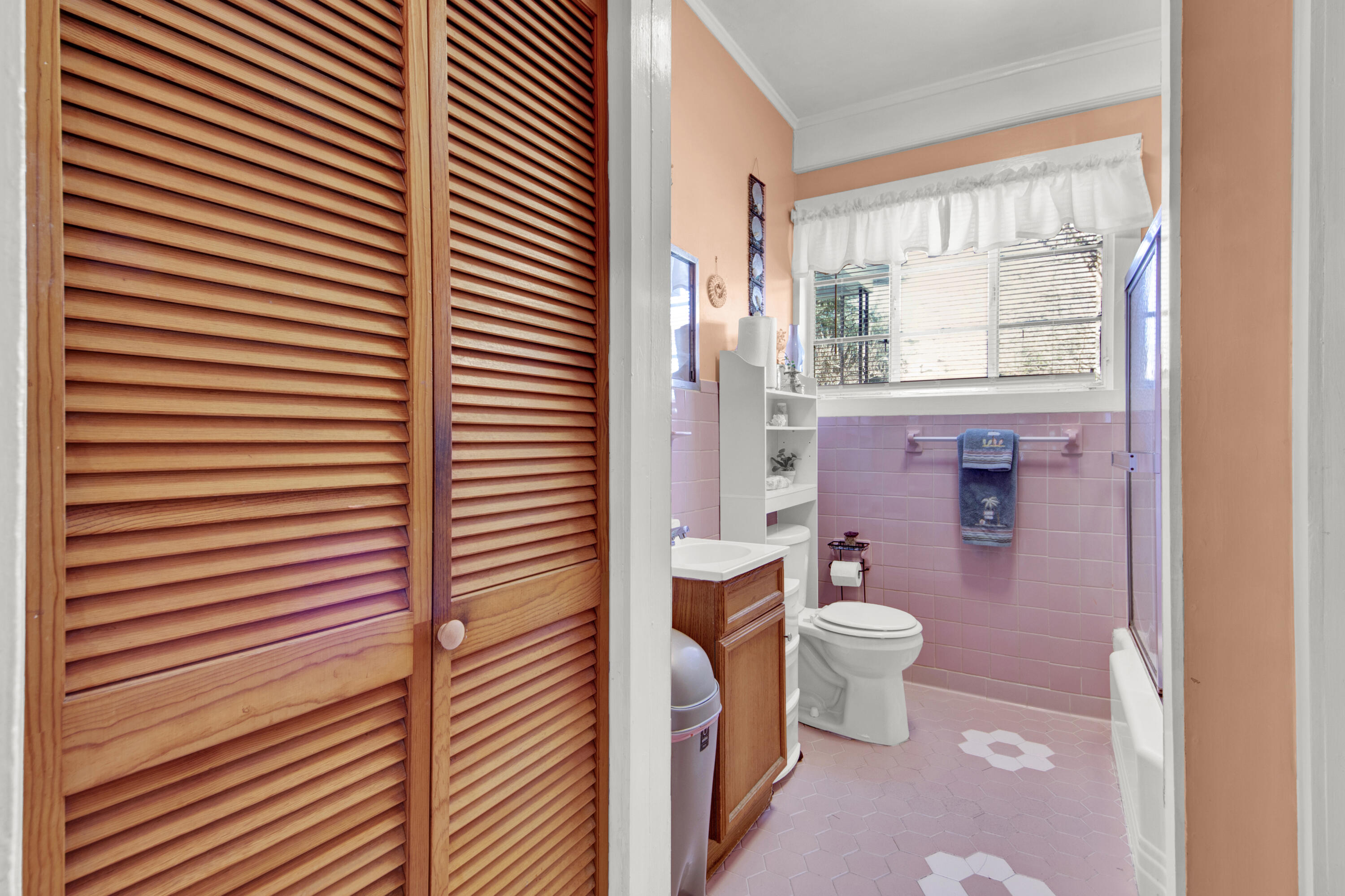 9 Perry Street Charleston, SC 29403 - Photo 9 of 28 Chs Real Estate Photography - 8