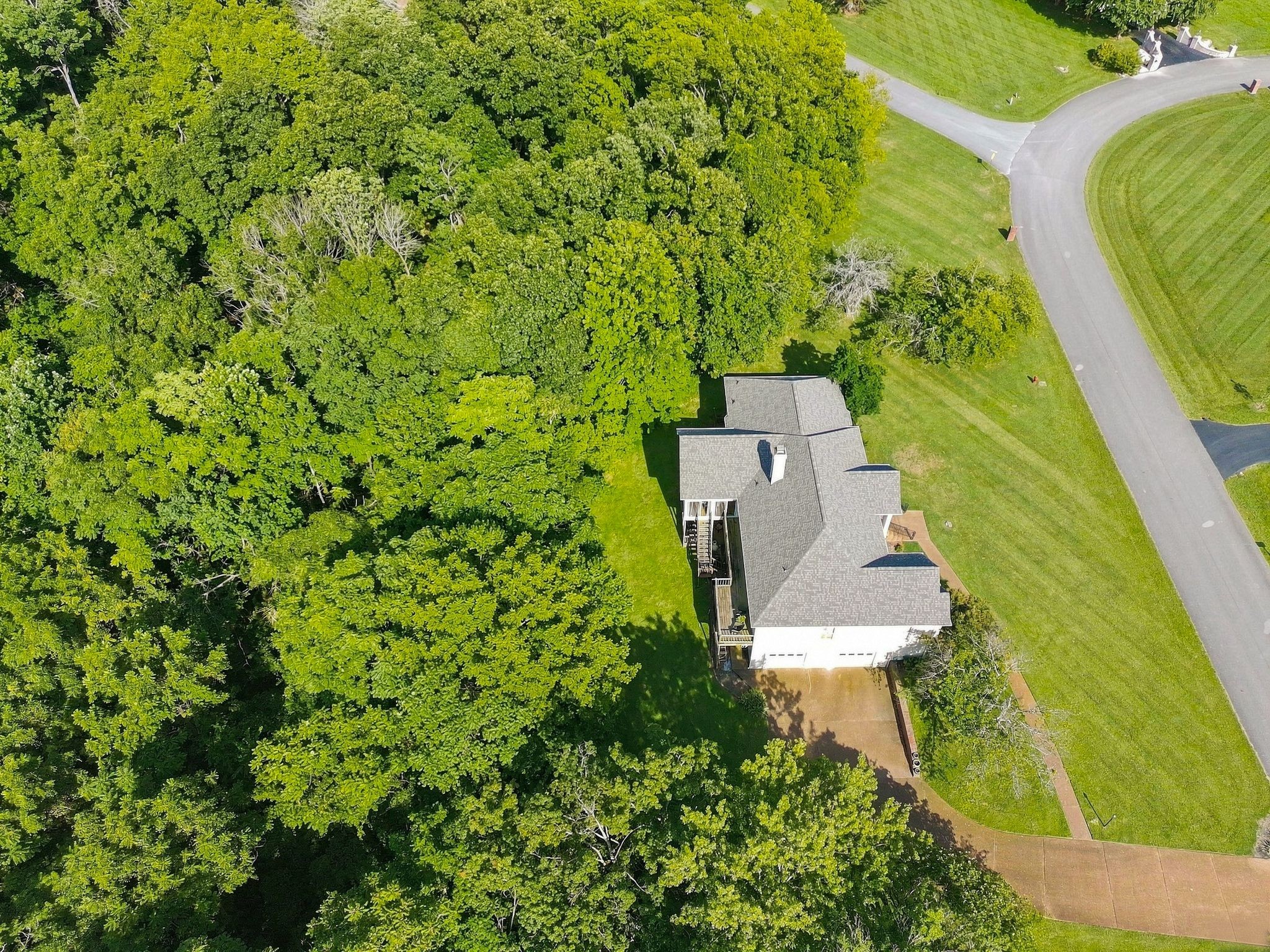 1108 Abbey Road Columbia, TN 38401 - Photo 62 of 63 Gallery Image 62