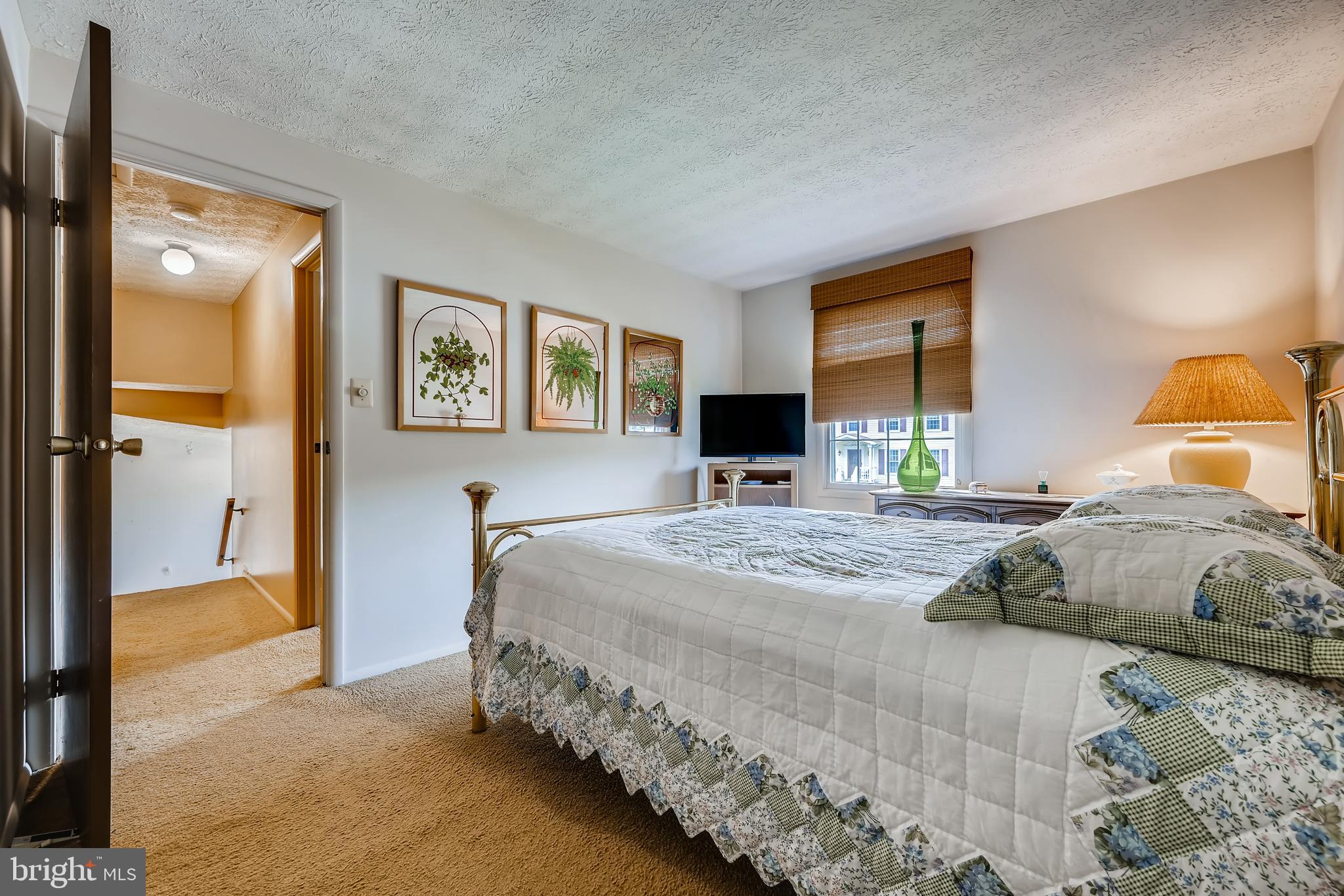 542 Fuselage Avenue Baltimore, MD 21221 - Photo 15 of 25