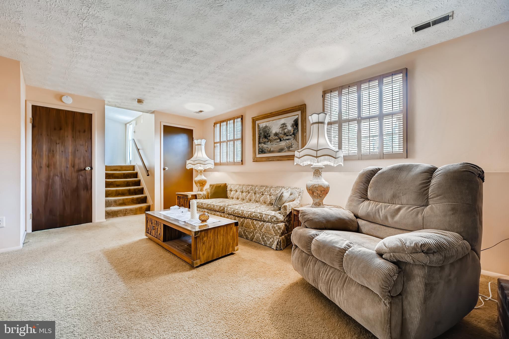 542 Fuselage Avenue Baltimore, MD 21221 - Photo 20 of 25