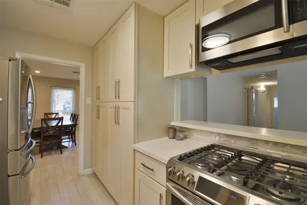 $2,400 | 1420 Sweet Gum Lane, Houston, TX 77339