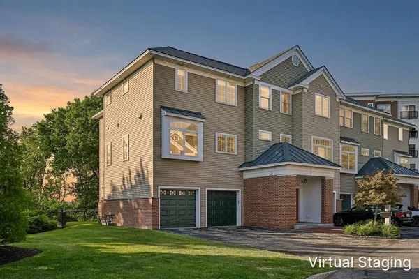 $799,000 | 81 Riverwalk Way, Unit 2A, Manchester, NH 03101