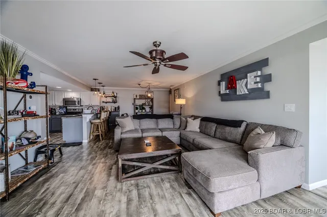 $349,000 | 442 Regatta Bay Drive, Unit 1B, Lake Ozark, MO 65049