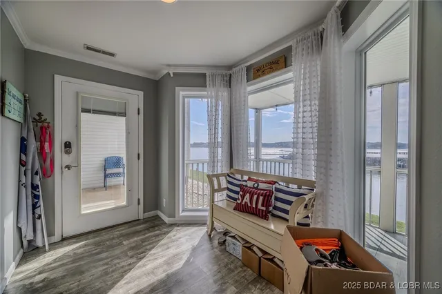 $349,000 | 442 Regatta Bay Drive, Unit 1B, Lake Ozark, MO 65049