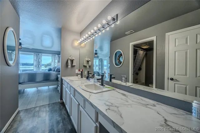 $349,000 | 442 Regatta Bay Drive, Unit 1B, Lake Ozark, MO 65049