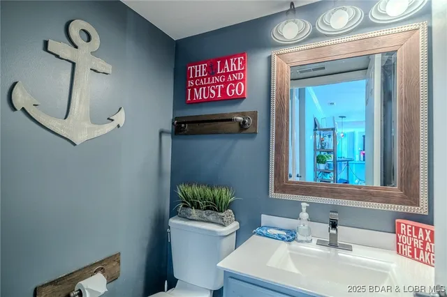 $349,000 | 442 Regatta Bay Drive, Unit 1B, Lake Ozark, MO 65049