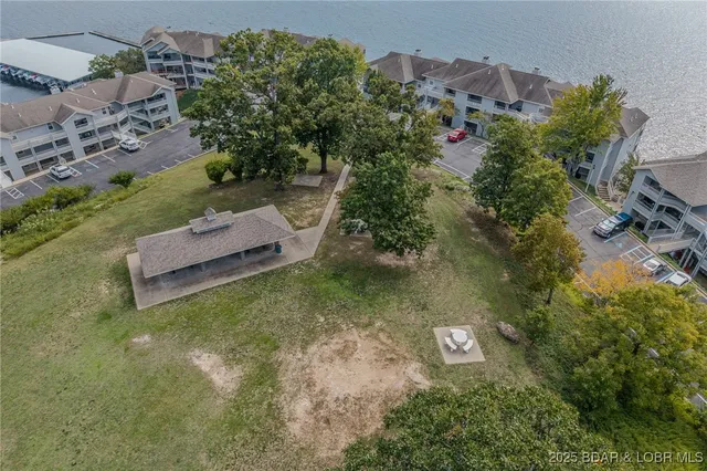 $349,000 | 442 Regatta Bay Drive, Unit 1B, Lake Ozark, MO 65049
