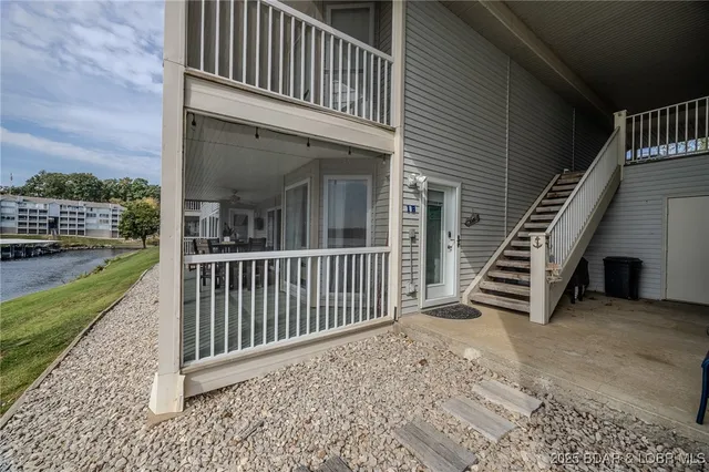 $349,000 | 442 Regatta Bay Drive, Unit 1B, Lake Ozark, MO 65049