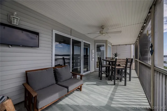 $349,000 | 442 Regatta Bay Drive, Unit 1B, Lake Ozark, MO 65049