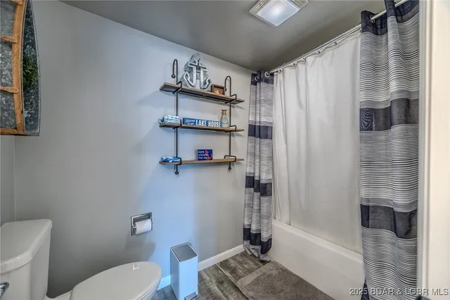 $349,000 | 442 Regatta Bay Drive, Unit 1B, Lake Ozark, MO 65049