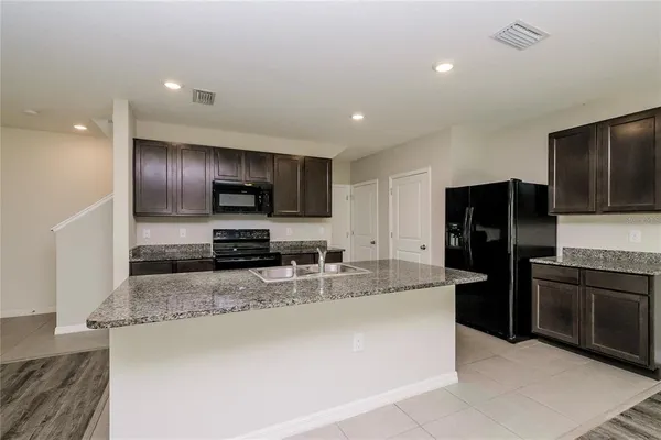 $2,295 | 4916 Willow Breeze Way, Palmetto, FL 34221