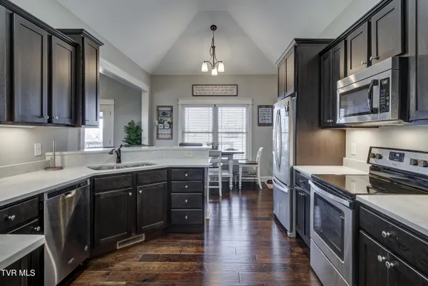 $589,900 | 155 Rhetts Way, Jonesborough, TN 37659