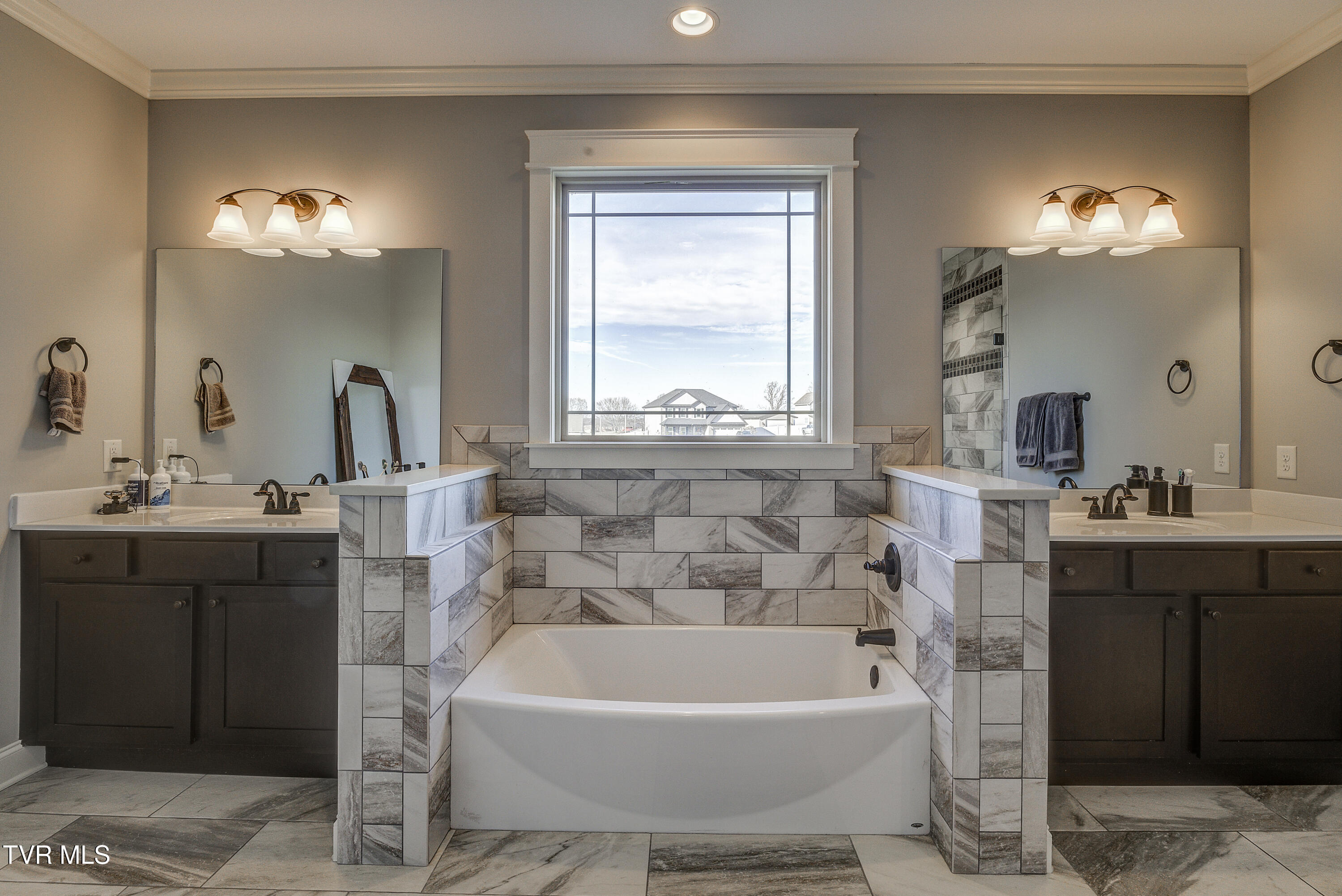 155 Rhetts Way Jonesborough, TN 37659 - Photo 32 of 71 IMG_3057