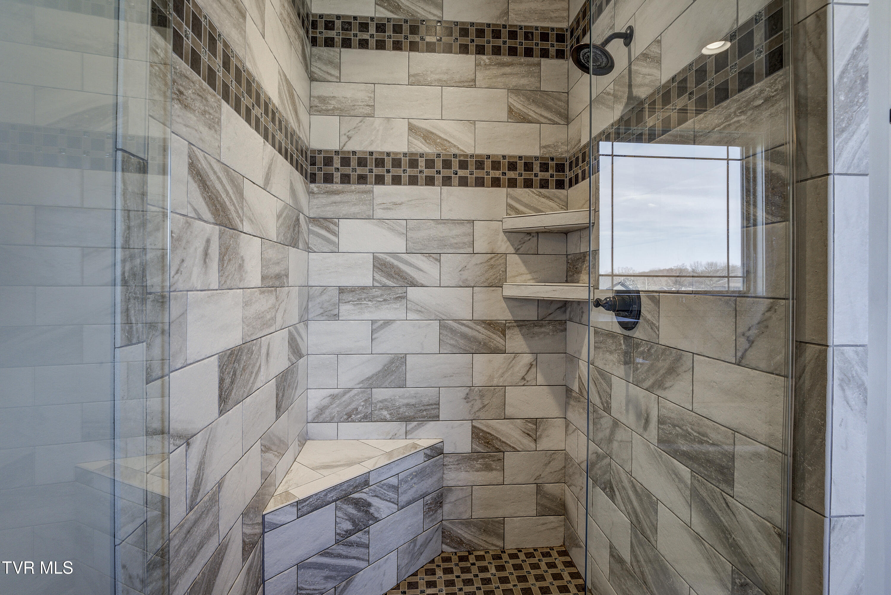 155 Rhetts Way Jonesborough, TN 37659 - Photo 35 of 71 IMG_3054