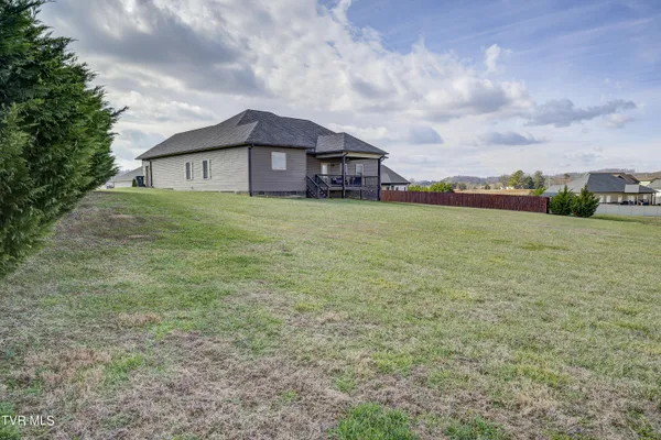 $589,900 | 155 Rhetts Way, Jonesborough, TN 37659