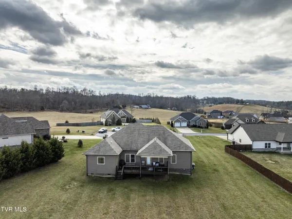 $589,900 | 155 Rhetts Way, Jonesborough, TN 37659