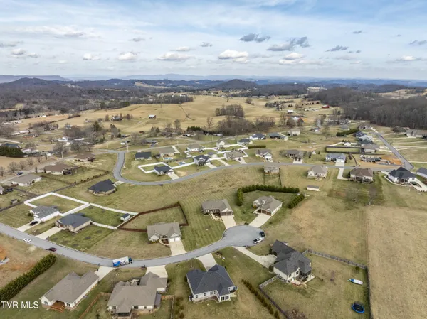 $589,900 | 155 Rhetts Way, Jonesborough, TN 37659