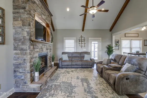 $589,900 | 155 Rhetts Way, Jonesborough, TN 37659