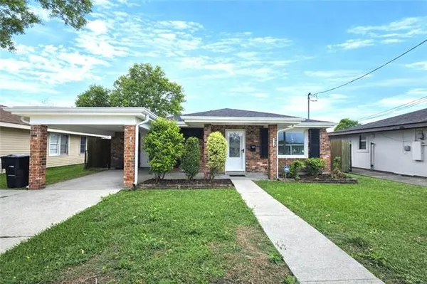 $213,000 | 113 Vista Drive, Belle Chasse, LA 70037