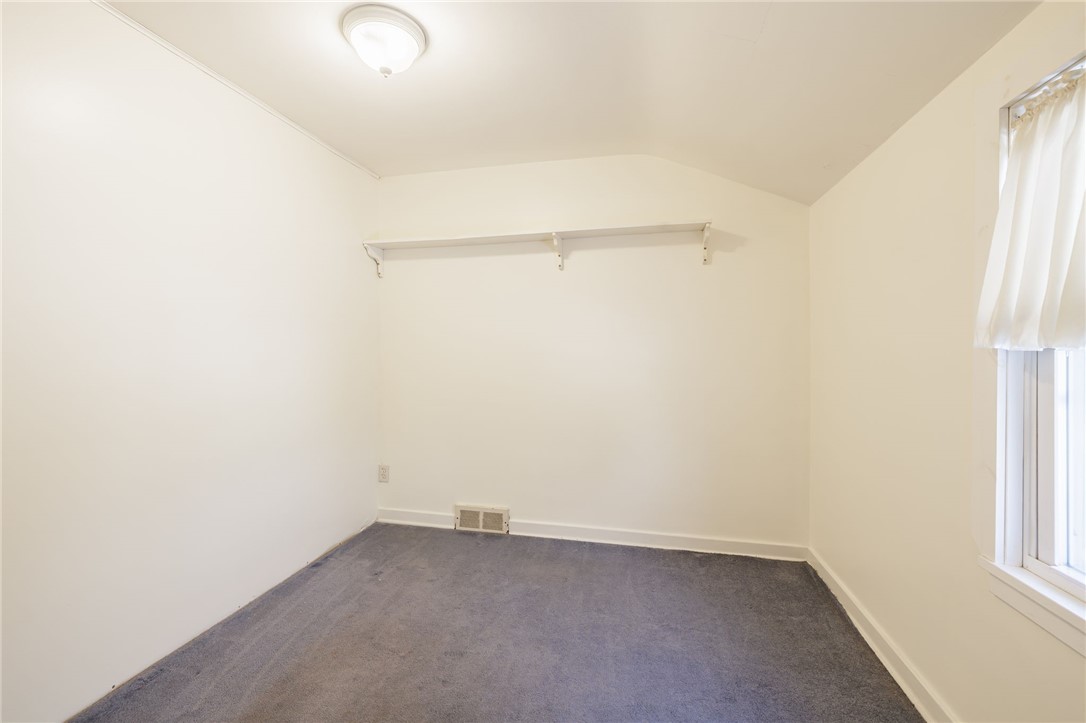 18 Mareeta Road Gates, NY 14624 - Photo 11 of 15