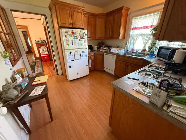 $299,900 | 421 East Main Street, Fennville, MI 49408