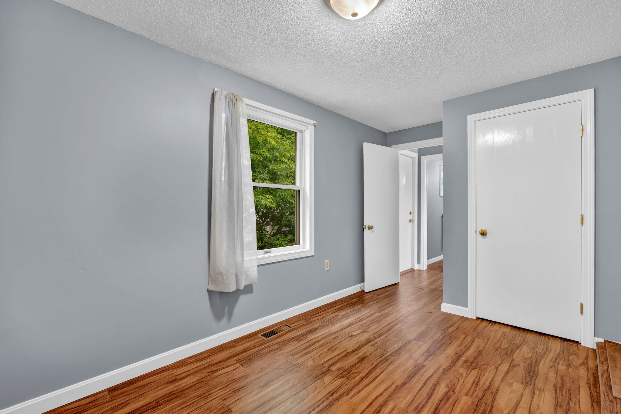 85 Main Street Rockland, ME 04841 - Photo 12 of 39 3-web-or-mls-85-main-st