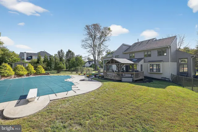 $950,000 | 301 Windy Run Road, Doylestown, PA 18901