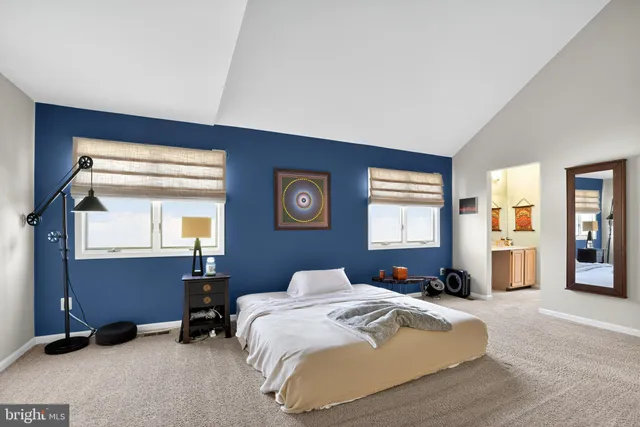 $975,000 | 301 Windy Run Road, Doylestown, PA 18901