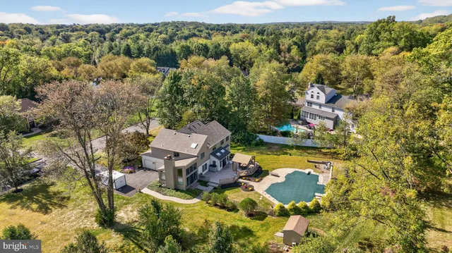 $950,000 | 301 Windy Run Road, Doylestown, PA 18901