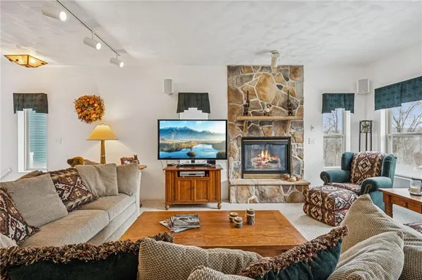 $490,000 | 9132 Aspen Drive, Champion, PA 15622