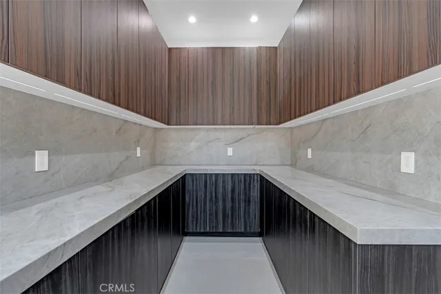 $36,500 | 13016 Chandler Boulevard, Sherman Oaks, CA 91401