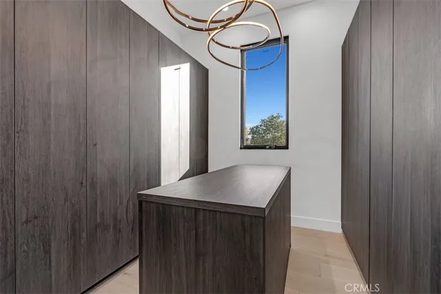 $36,500 | 13016 Chandler Boulevard, Sherman Oaks, CA 91401