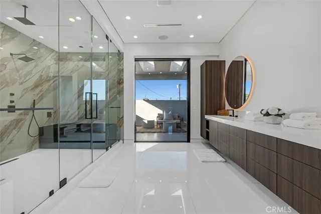 $36,500 | 13016 Chandler Boulevard, Sherman Oaks, CA 91401