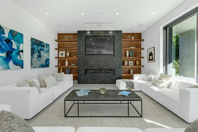 $36,500 | 13016 Chandler Boulevard, Sherman Oaks, CA 91401